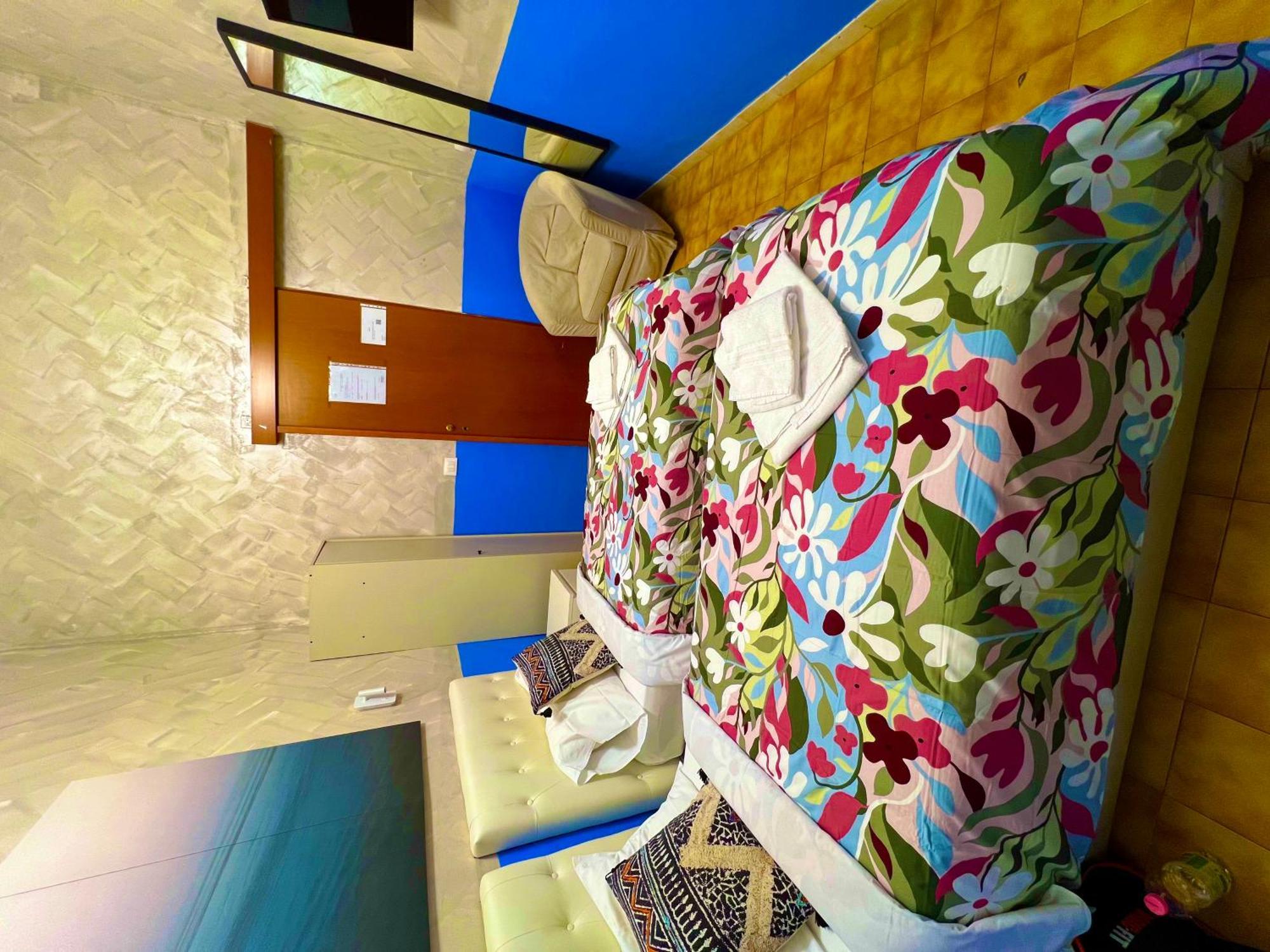Relaxon Guest House Rom Exteriör bild