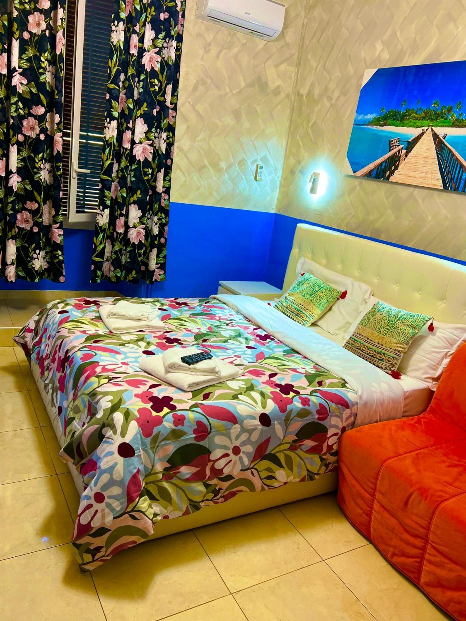 Relaxon Guest House Rom Exteriör bild